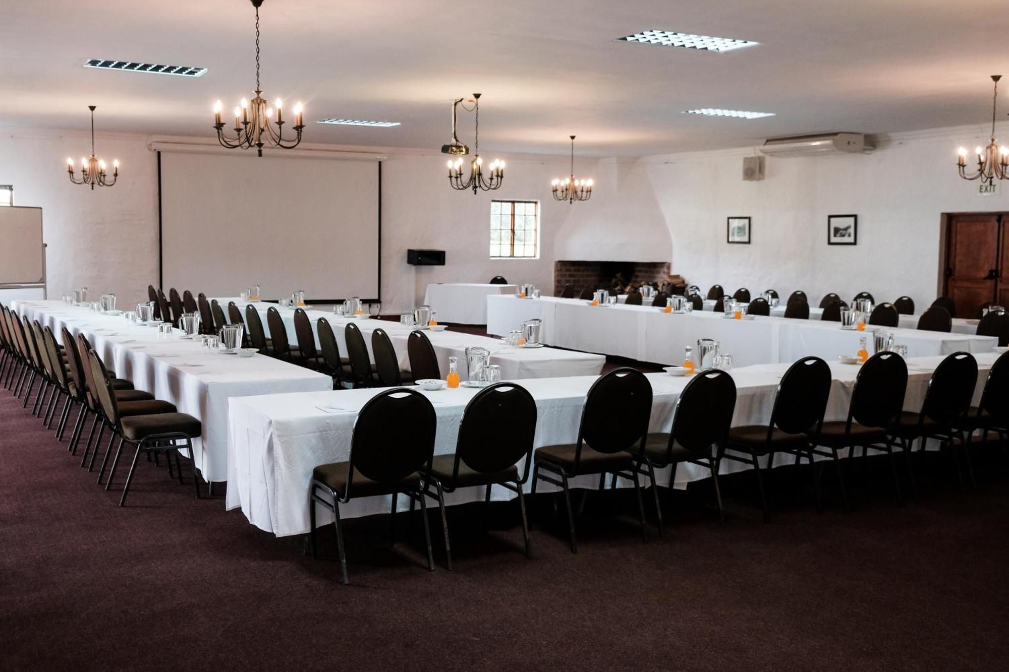 Houw Hoek Hotel Botrivier Extérieur photo